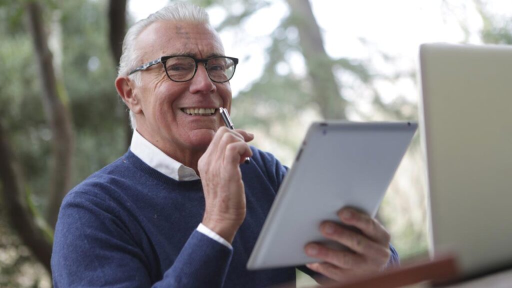 Role of Social Security and Other Income Streams