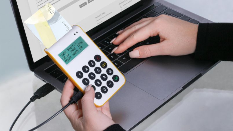 Retail clothing purchase