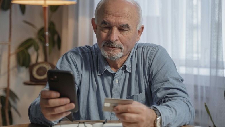 Why You Shouldn’t Cancel That Old Credit Card