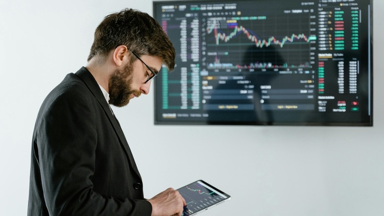 7 tips for researching and analyzing a cryptocurrency